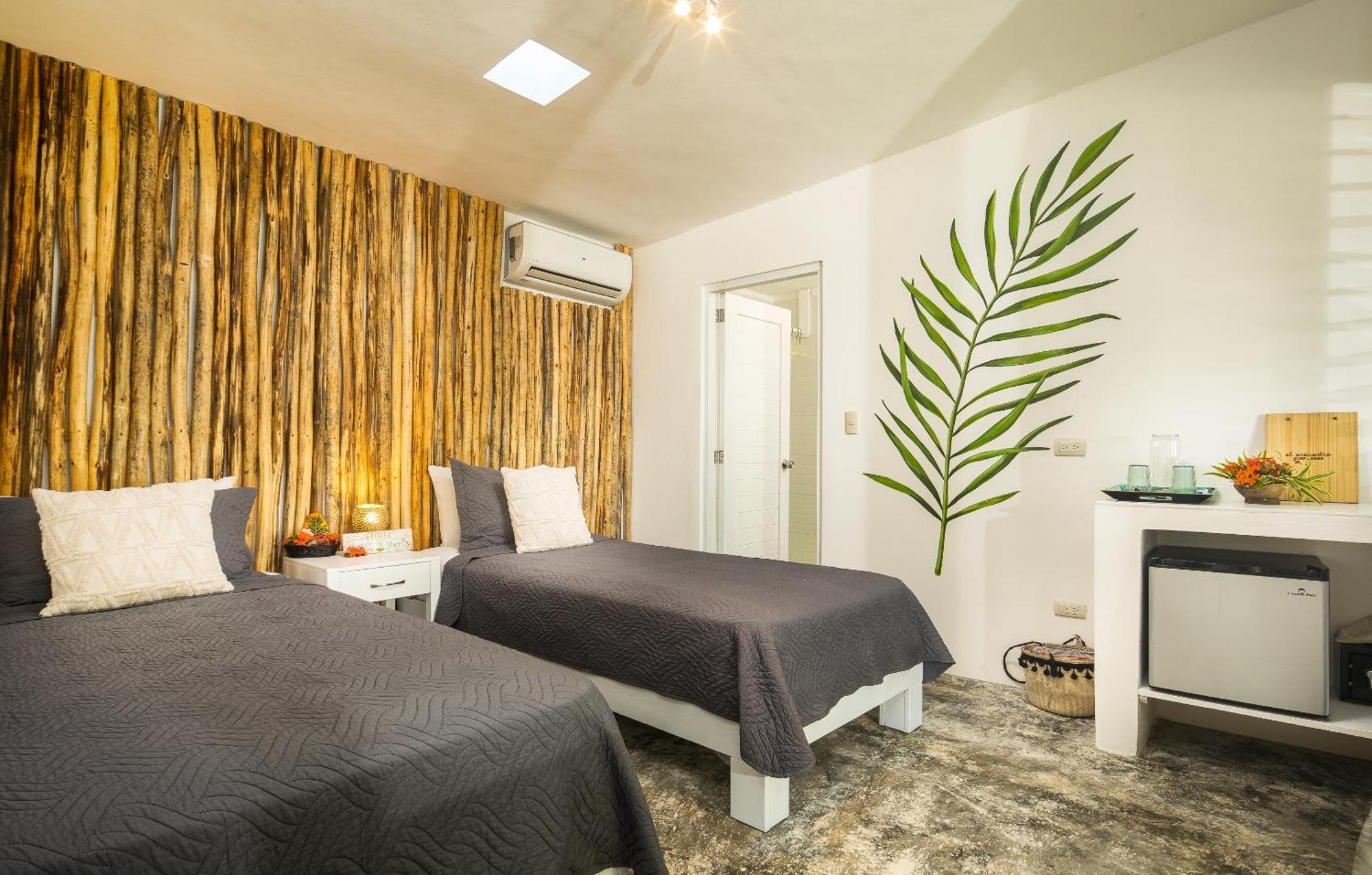 El Encuentro Surf Lodge Cabarete Eksteriør bilde