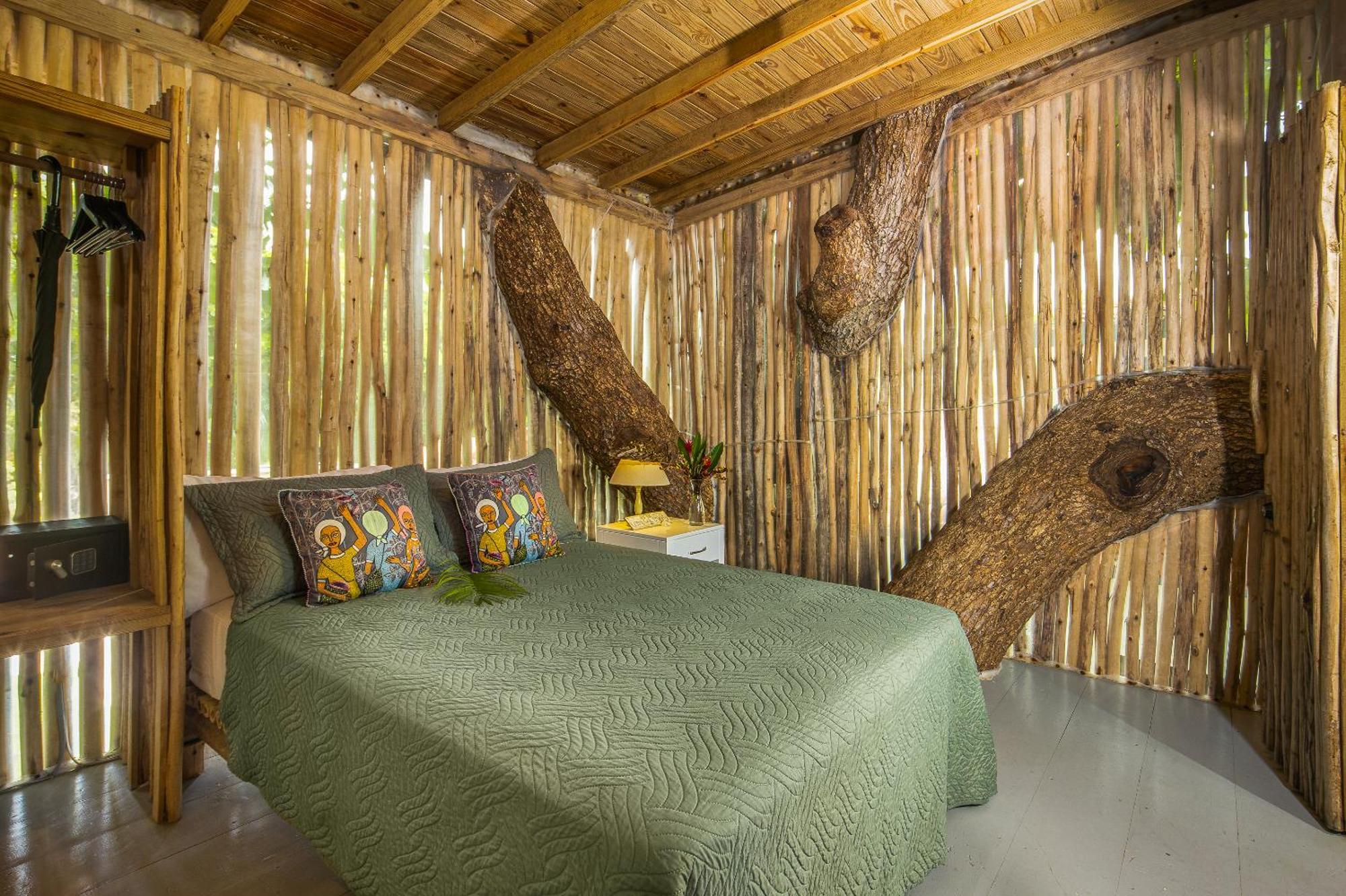 El Encuentro Surf Lodge Cabarete Eksteriør bilde